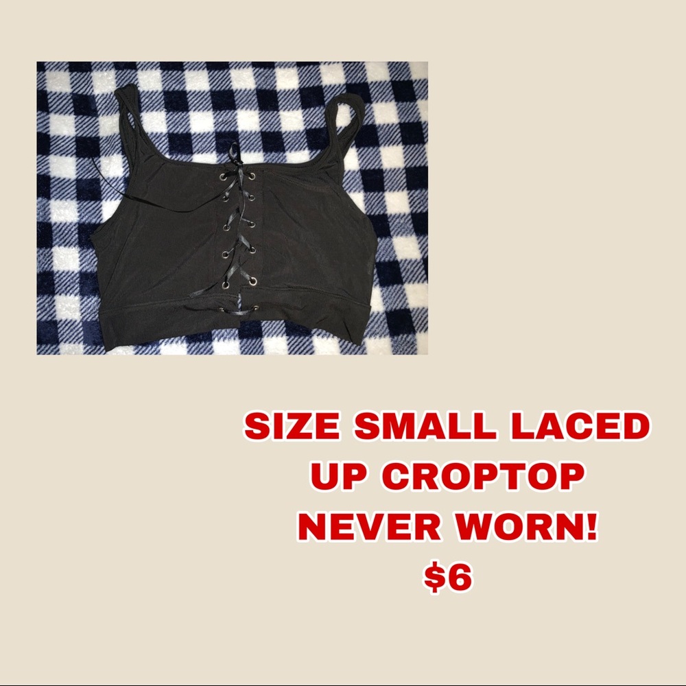 Women crop top